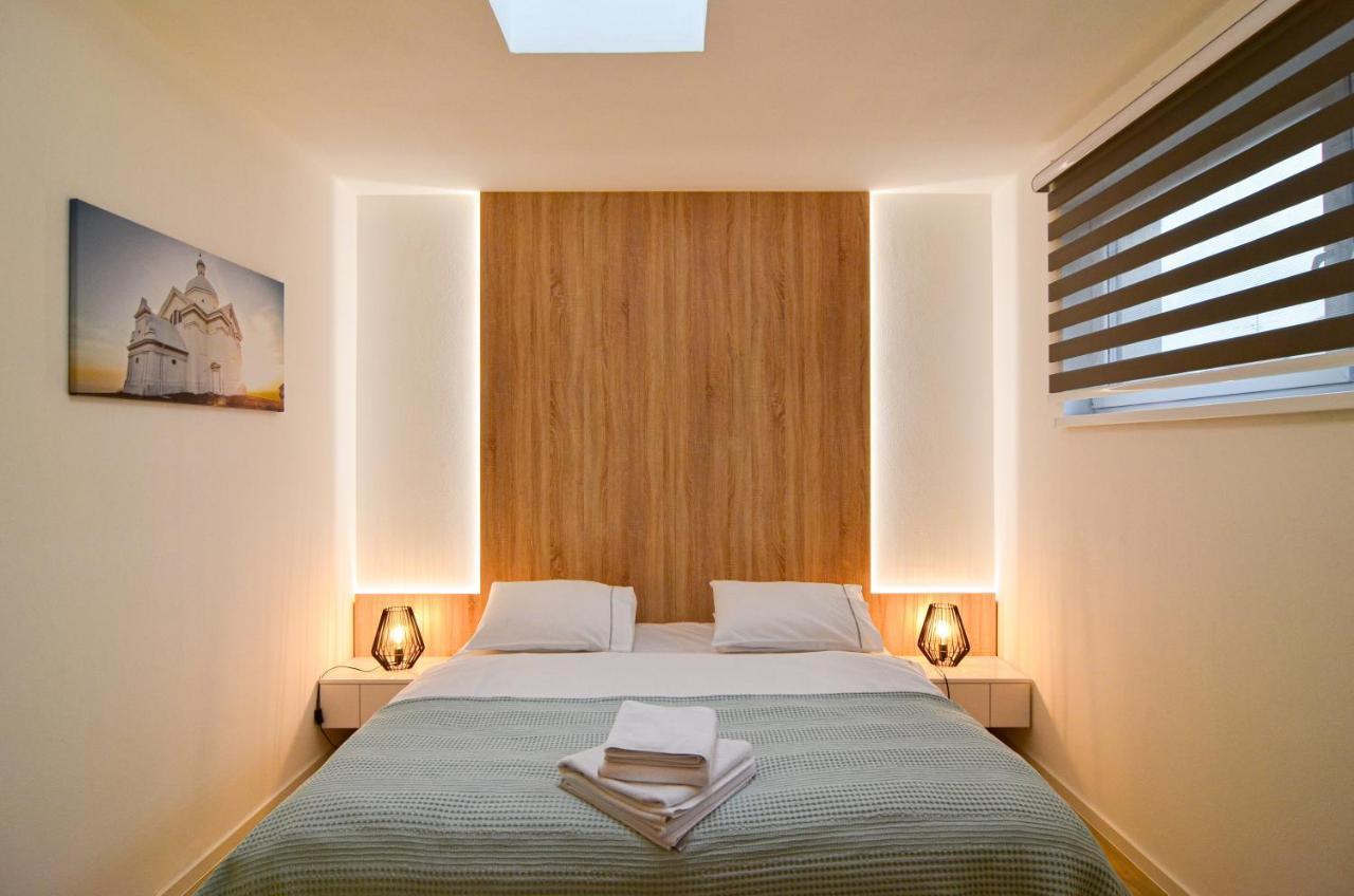 Apartman Astrid 4 미쿨로프 외부 사진